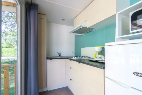 Location - Mobil-Home Maupiti Non Climatisé - image n°3 - Camping**** et Base de Loisirs La Plaine Tonique