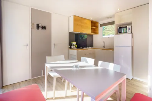 Location - Mobil-Home Wallis Non Climatisé - image n°4 - Camping**** et Base de Loisirs La Plaine Tonique