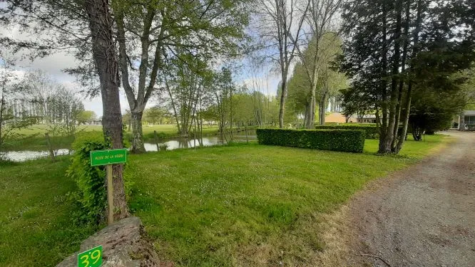 Forfait Camping (Emplacement, 2 Personnes, 1 Véhicule)