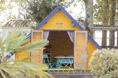 Cabane Hutt' — 2