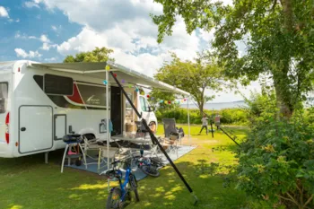 Stellplatz - Stellplatz Premium Ca. 130 - 160 M² In Wassernähe - Ostseecampingplatz Familie Heide