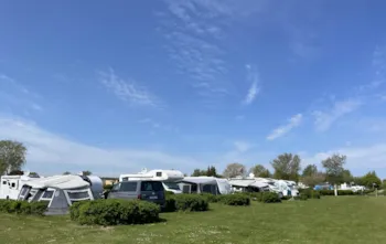 Stellplatz - Stellplatz Standard Ca. 95 - 109 M² In Wassernähe - Ostseecampingplatz Familie Heide