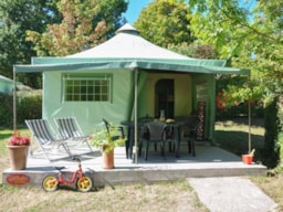 Accommodation - Furnished Tent - 20 M² - 2 Bedrooms ** - Without Toilet Blocks - YELLOH! VILLAGE - LA GRANGE DE MONTEILLAC