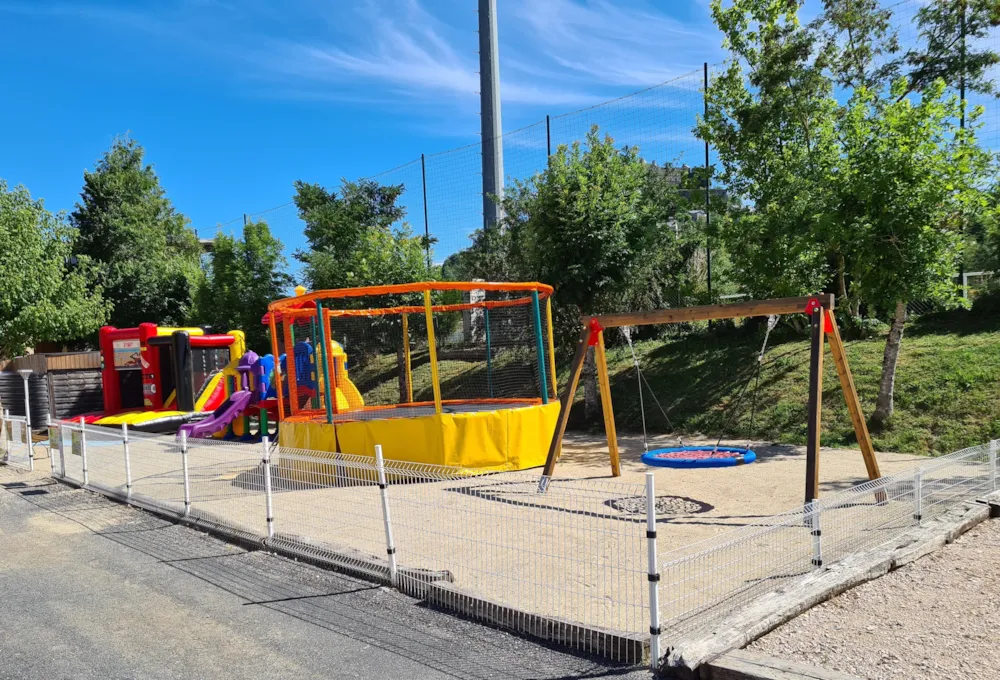 Camping LES CALQUIERES - image n°19 - UniversalBooking