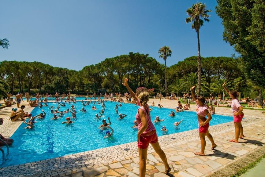 Baia Domizia Villaggio Camping — Photo 1