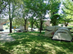 Camping BELLERIVE - image n°13 - Roulottes