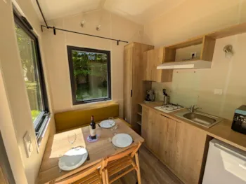 Mietunterkunft - Tiny Home Avec Terrasse Bois Et Jardin Privé - Camping BELLERIVE