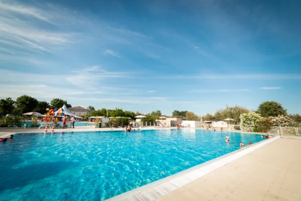Club del Sole Vigna sul Mar Family Collection