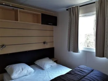 Mietunterkunft - Mobilheim Eco 3 Schlafzimmer - Ushuaïa Villages - Camping  Les Rives d'Olt et Aubrac