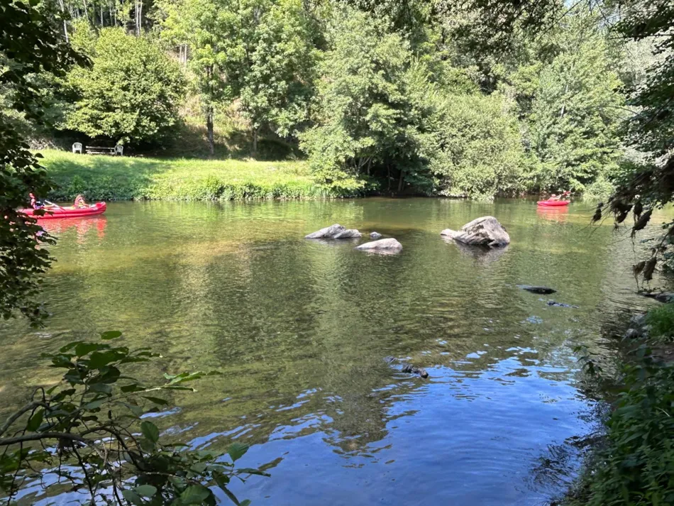 Ushuaïa Villages - Camping  Les Rives d'Olt et Aubrac