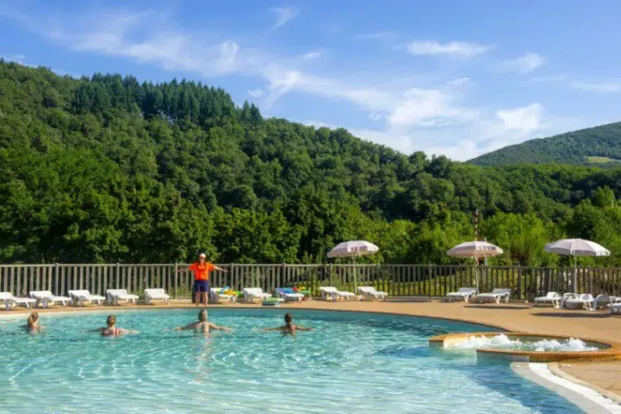 Ushuaïa Villages - Camping  Les Rives d'Olt et Aubrac