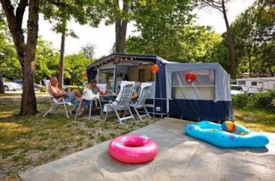 Camping pitch — 2