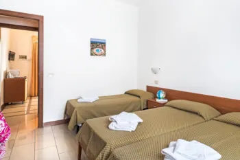 Mietunterkunft - Apartment Midi - Centro Vacanze Villaggio San Francesco