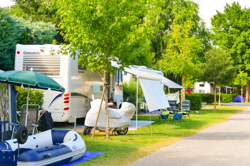 Emplacement Standard 1Ére Rangée 90M²