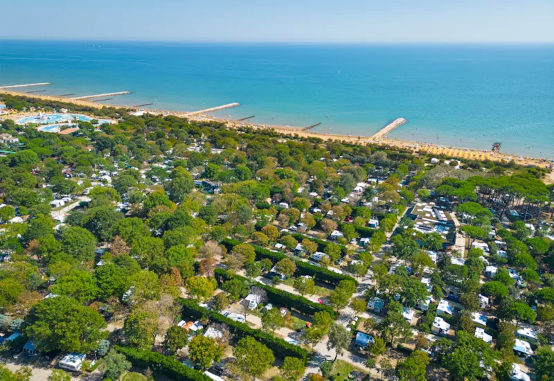 Emplacement Standard 1Ére Rangée 90M²