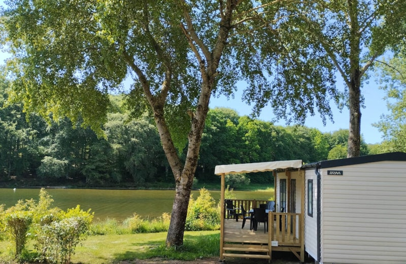 Mobil home Confort - 2 chambres - Vue sur le lac