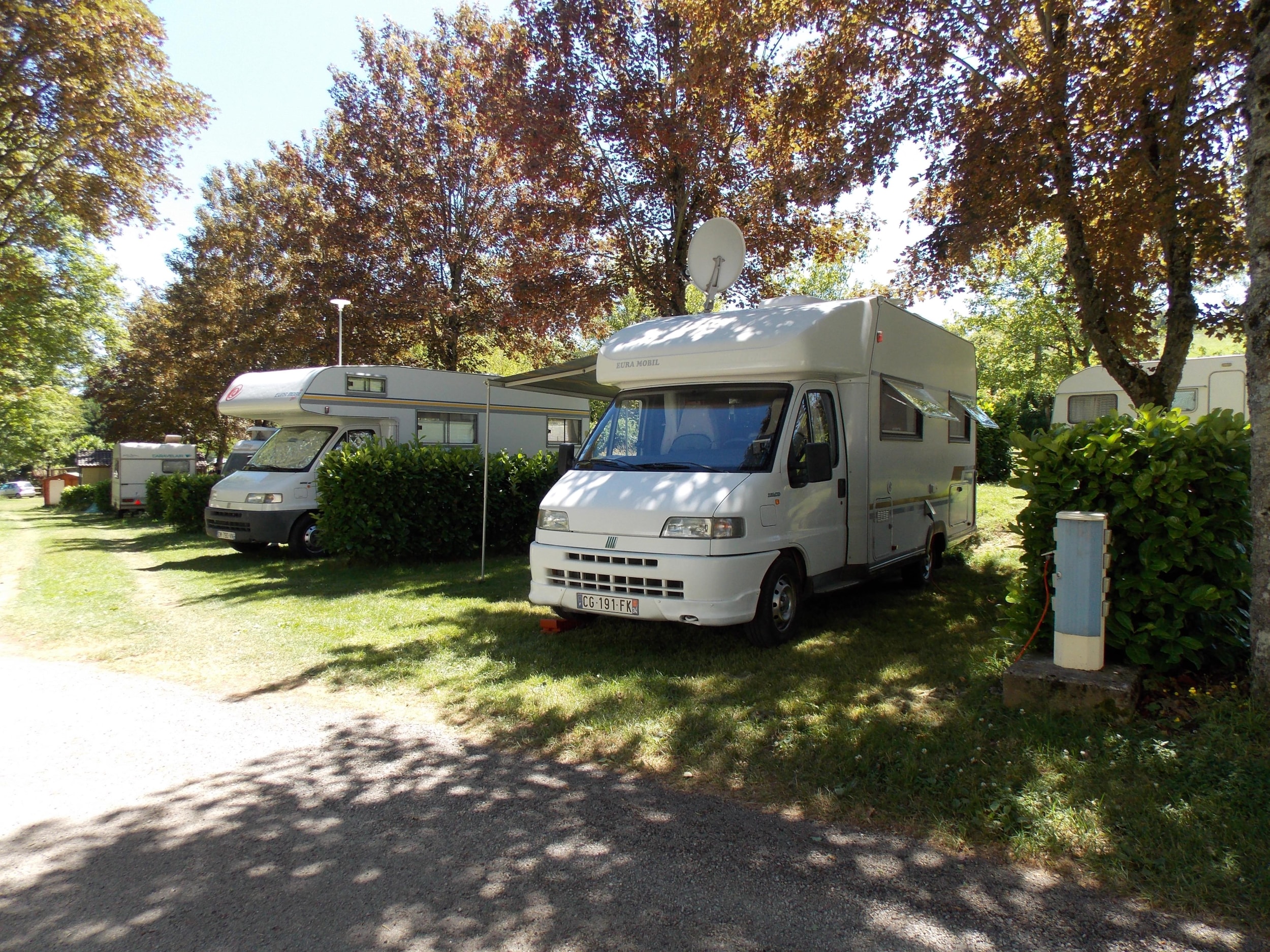 Camping Le Saint Etienne — Photo 1