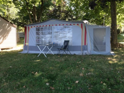 Pitch + car + tent or caravan + electricity