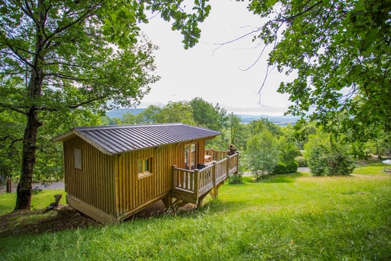 Accommodation - Wooden Hut On Stilts 24M² / 1 Bedroom - Sheltered Terrace - Camping Domaine de  La SERRE