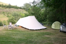 Camping Domaine de  La SERRE - image n°4 - Roulottes