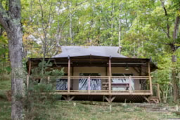Accommodation - Safari Lodge Okavango Premium Tent - Camping Domaine de  La SERRE