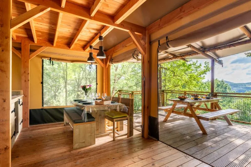 Tente Safari Lodge Okavango Premium        57 M² / 3 Chambres - Terrasse Couverte