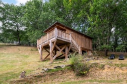 Location - Cabane Dans Les Arbres 24M² / 1 Chambre - Terrasse Couverte - Camping Domaine de  La SERRE