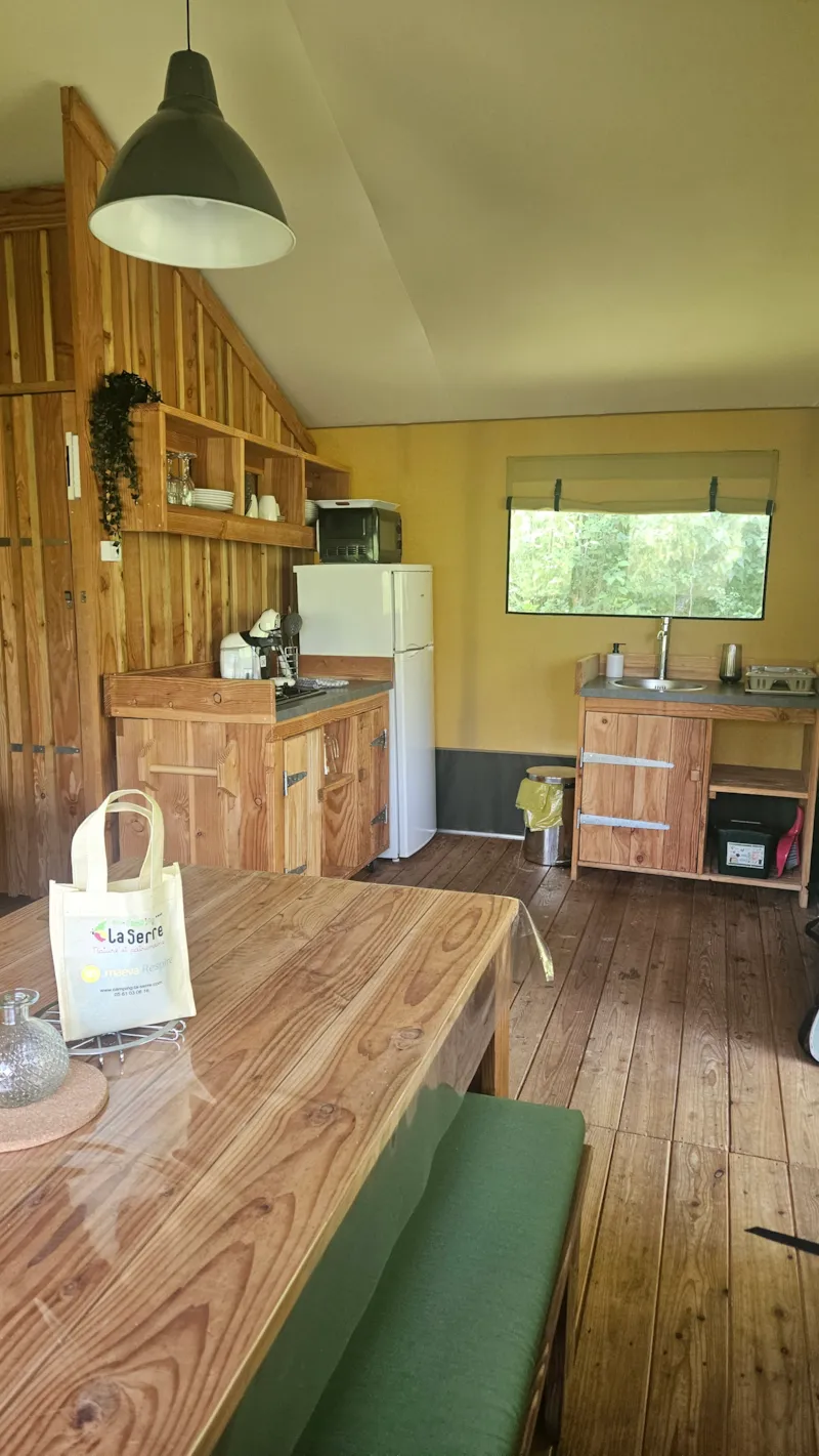 Tente Safari Woodlodge 59M² / 2 Chambres - Terrasse Couverte (Sanitaires Privatifs)