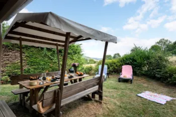 Mietunterkunft - Chalet Confort / 2 Chambres - Camping Domaine de  La SERRE