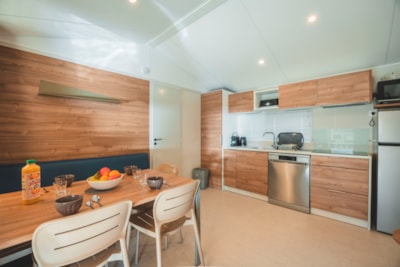 PREMIUM MOBILE HOME FOR 4/6 PEOPLE | 33 M² | 2 BATHROOMS | COVERED WOODEN TERRACE