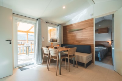 PREMIUM MOBILE HOME FOR 4/6 PEOPLE | 33 M² | 2 BATHROOMS | COVERED WOODEN TERRACE