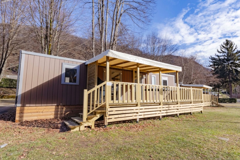 PREMIUM-MOBILHEIM FÜR 8/10 PERSONEN | 40 M² | ÜBERDACHTE HOLZTERRASSE