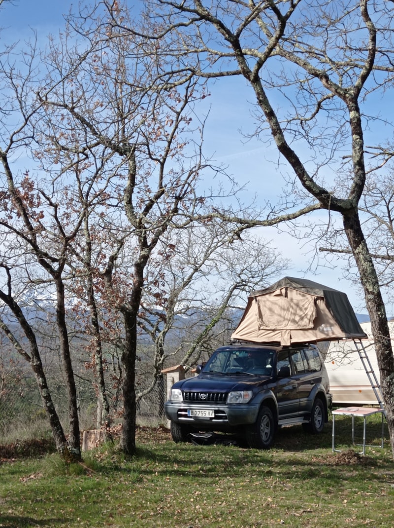 Forfait nature - Emplacement + tente ou caravane + 1 voiture