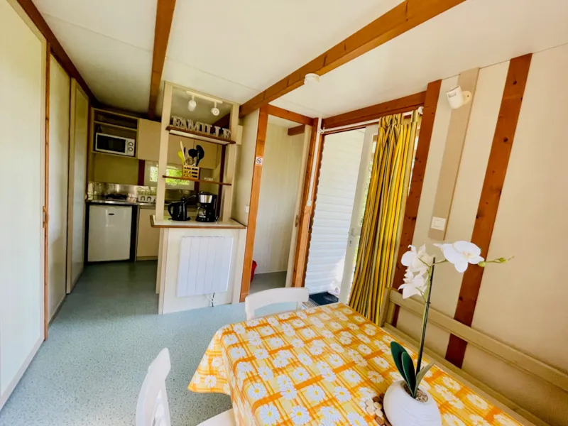 Chalet Châtaignier Standard 23M² - 2 Chambres + Terrasse Couverte 8M²