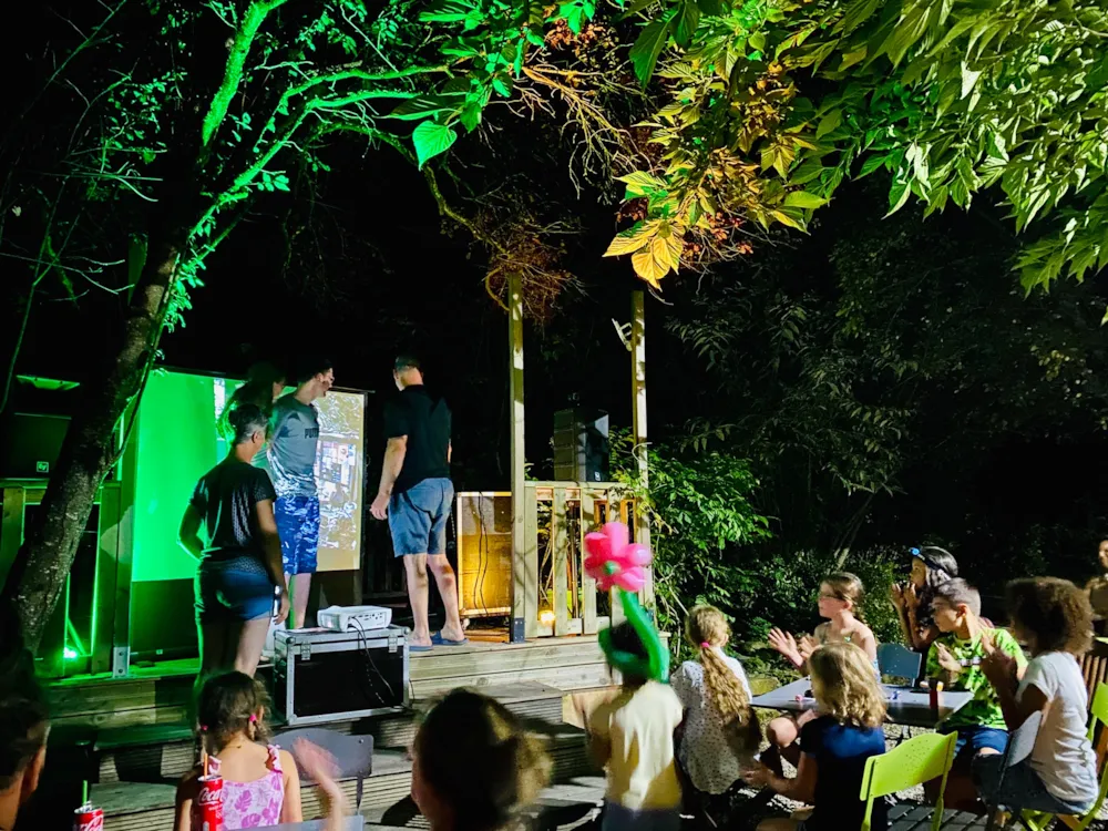 Flower Camping LA PIBOLA - image n°20 - UniversalBooking