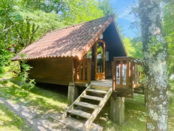 Mietunterkunft - Chalet Tournesol Standard 14M² (Ohne Badezimmer) - 1 Schlafzimmer + Nicht Überdachte Terrasse 9M² - Flower Camping LA PIBOLA