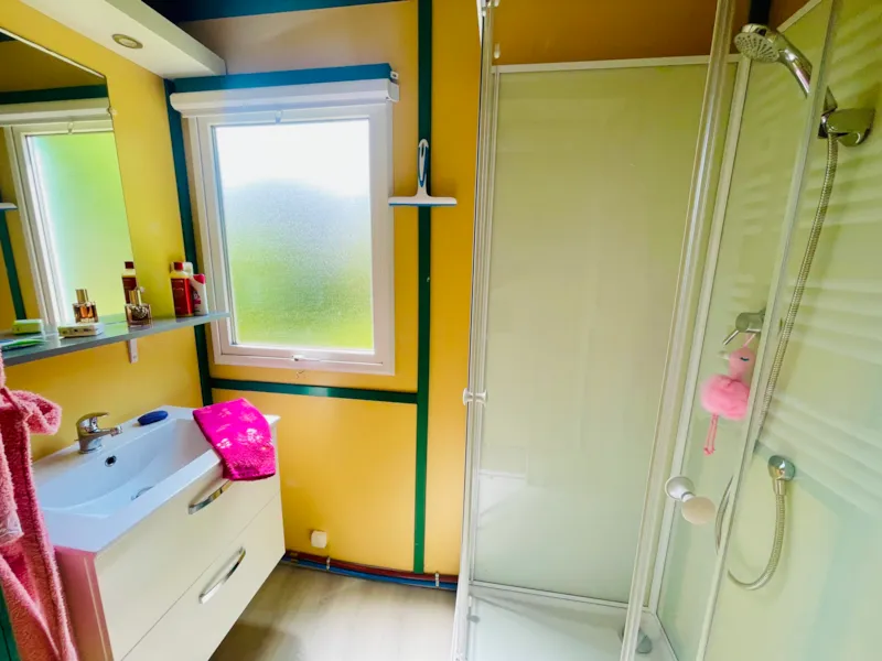 Chalet Douglas Premium 32M2 Climatisé - 2 Chambres + Terrasse Couverte 15M2 5/6 Personnes