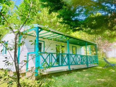 Chalet Douglas Premium 32m2 climatisé - 2 chambres + Terrasse couverte 15m2