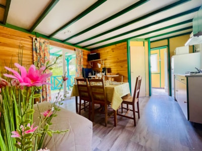 Chalet Douglas Premium 32m2 climatisé - 2 chambres + Terrasse couverte 15m2