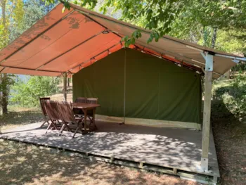 Location - Tente Safari Acacia Standard 23M² (Sans Sanitaires) - 2 Chambres + Terrasse Couverte 12M² - Flower Camping LA PIBOLA