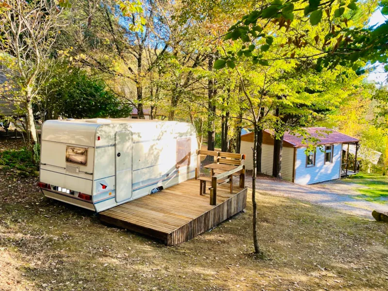 Locaravane 10M² + Terrasse 9M²