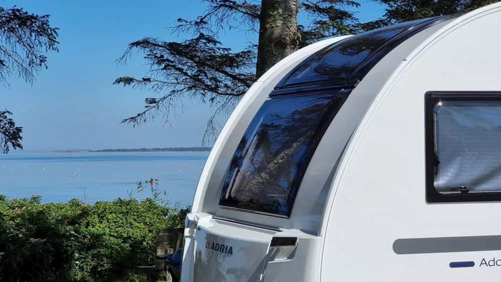 Emplacement - Emplacement Avec Vue 1Er Rang - Hvalpsund Familie Camping