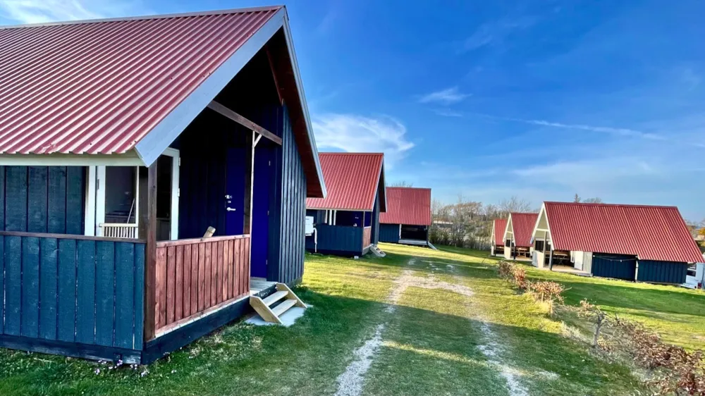 Mietunterkunft - Chalet 17M² - Hjarbæk Fjord Camping