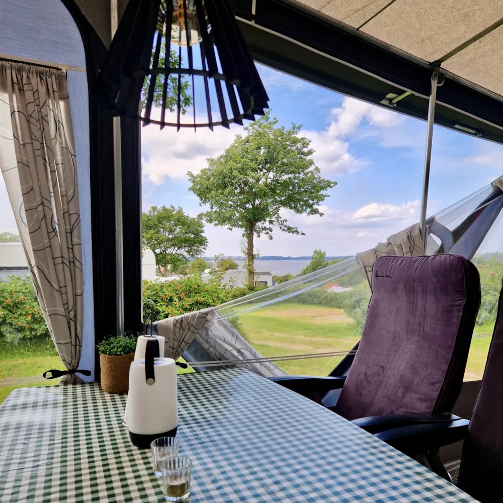 Stellplatz - Stellplätze Panoramablick - Hjarbæk Fjord Camping