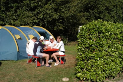 Nature Package 100/120m² (1 tent / 1 car) - without electricity
