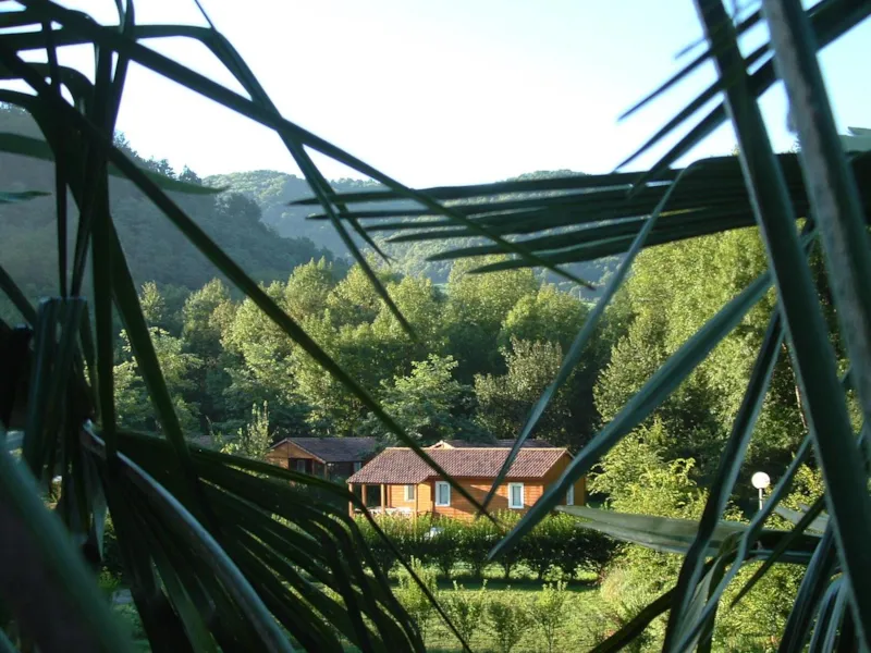 Chalet Bois Confort 35M² (3 Chambres) + Terrasse Couverte 11M²