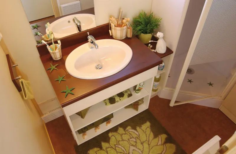 Chalet Bois Confort 35M² (3 Chambres) + Terrasse Couverte 11M²