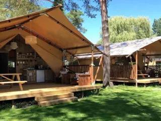 Mietunterkunft - Tente Lodge Cabane - Camping Le Petit Pyrénéen