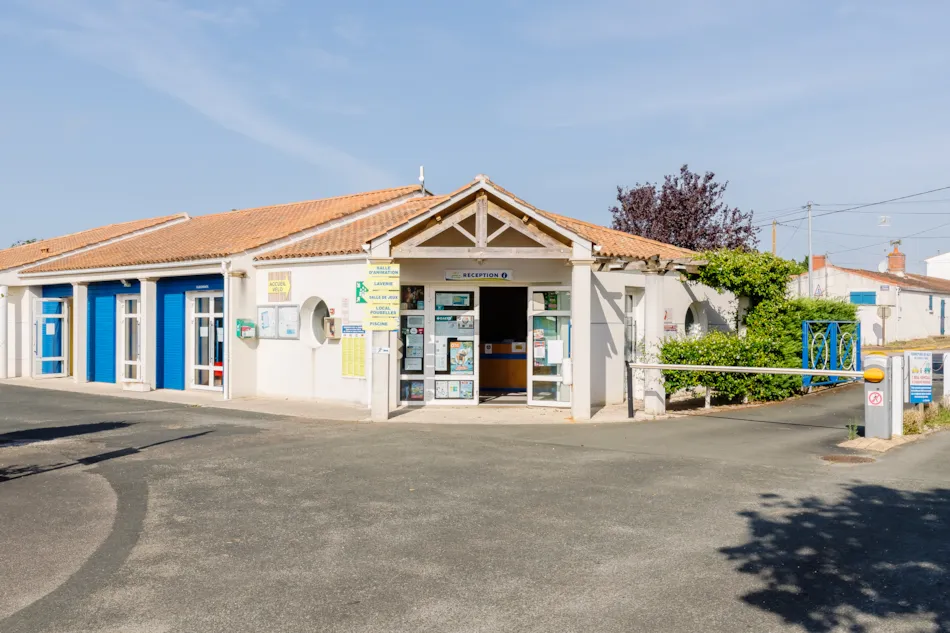 Camping Bel Air Village de la Baie