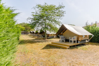 1-bedroom cyclotent — 1